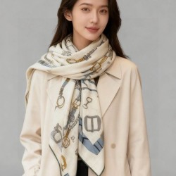 Replica qualità specchio Qualità superiore replica Sciarpa reversibile in cashmere Hermès con motivo a cavallo che salta 140 Blu