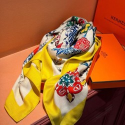 Replica qualità specchio Sciarpa quadrata reversibile in velluto colorato Hermès 140 cm Giallo