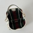 Borsa a secchiello piccola Gucci GG Emblem 815118 Bianca