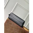 Borsa a tracolla LV Low Key Messenger M13148 Nero