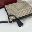 Replica Perfetta a tracolla piccola Gucci GG Emblem 848881 GG Nero