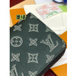 Pari all'originale replica di alta qualità LV M27178 Portafoglio orizzontale Zippy Verde Pari all'originale replica di alta qualità LV M27178 Portafoglio orizzontale Zippy Verde