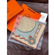Foulard quadrato in velluto double face tinta unita Hermès Sweet Saddleware, 140 albicocca