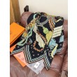 Foulard quadrato in velluto intrecciato a mano Hermès, 140 nero