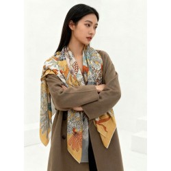 Pari all'originale replica Hermès Rare Treasures Fazzoletto in cashmere reversibile 140 03