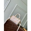 LV M25591 Borsa Nano Speedy in delicati colori da sogno