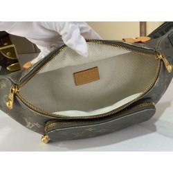 LV m26933 Marsupio Rush da uomo Verde