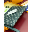LV Pochette Pochette da viaggio M81570 Verde LV Pochette Pochette da viaggio M81570 Verde