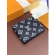 LV Portafogli multipli M61695 Blu