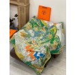 Scialle Hermès Premium in seta e cashmere tono su tono double face 140 02
