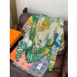 Scialle Hermès Premium in seta e cashmere tono su tono double face 140 02