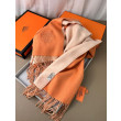 Qualità superiore replica Scialle reversibile classico in cashmere bicolore Hermès 70 x 200 Arancione Qualità superiore replica Scialle reversibile classico in cashmere bicolore Hermès 70 x 200 Arancione