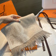 Alta gamma replica Sciarpa classica reversibile in lana d'agnello Hermès 35 x 200 Alta gamma replica Sciarpa classica reversibile in lana d'agnello Hermès 35 x 200