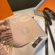 Sciarpa classica reversibile in lana d'agnello Hermès 35 x 200 Rosa Sciarpa classica reversibile in lana d'agnello Hermès 35 x 200 Rosa