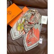 Sciarpa in seta Hermès Starry Night Chorus e fazzoletto quadrato in cashmere 140 01