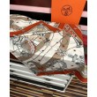Sciarpa in seta Hermès Starry Night Chorus e fazzoletto quadrato in cashmere 140