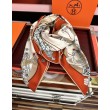 Sciarpa in seta Hermès Starry Night Chorus e fazzoletto quadrato in cashmere 140