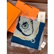 Alta gamma replica Sciarpa quadrata reversibile in cashmere Hermès 140 Blu