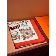 Pari all'originale replica Sciarpa quadrata reversibile in velluto colorato Hermès 140 cm Rosso