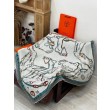 Sciarpa reversibile Hermès in cashmere con motivo a cavallo che salta 140