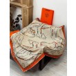 Qualità superiore replica Sciarpa reversibile in cashmere Hermès con motivo a cavallo che salta 140 Organge