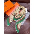 Alta gamma replica Sciarpa reversibile in cashmere Hermès con motivo a cavallo che salta 140 Verde