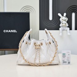 Replica qualità specchio Borsa hobo piccola Chanel 25 AS5631 Bianco