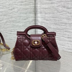 Replica qualità specchio Borsa Dior Jolie Top Handle Mini Cannage Chain bordeaux