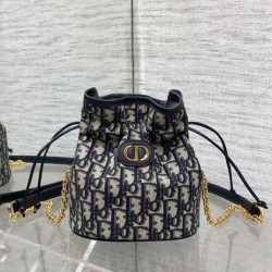 Replica qualità specchio Borse  Alta Qualità a secchiello Dior 30 Montaigne Mini Dior Oblique jacquard con coulisse Blu