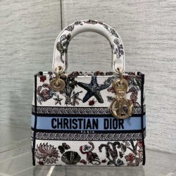 Replica Borsa Dior Medium Lady D-Lite con ricamo Constellation Blu/Bianco Imitazioni Replica qualità specchio Borsa Dior Medium Lady D-Lite con ricamo Constellation Blu/Bianco