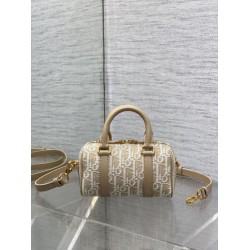 Borsa Dior Groove 16 in tela jacquard Dior Oblique beige