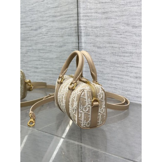 Replica Borsa Dior Groove 16 in tela jacquard Dior Oblique beige Imitazioni Replica qualità specchio Borsa Dior Groove 16 in tela jacquard Dior Oblique beige