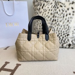 Replica Borsa 1:1 Dior Toujours Media Macrocannage Azzurro/Nero Imitazioni Replica qualità specchio Borsa 1:1 Dior Toujours Media Macrocannage Azzurro/Nero