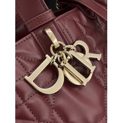 Borsa Dior Media Dior Toujours in Macrocannage bordeaux Borsa Dior Media Dior Toujours in Macrocannage bordeaux