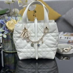 Replica qualità specchio Borsa Dior Toujours Vertical Tote piccola con portafortuna bianco