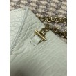 Borse Firmate Replica a tracolla classica Calypso Mini YSL Saint Laurent con catena Beige