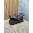Borse Replica a tracolla YSL Saint Laurent media Loulou Puffer Caffè