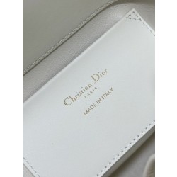 Borsa Dior Toujours Vertical Tote piccola con portafortuna bianco