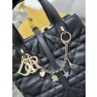 Borse Imitazioni Dior Toujours Vertical Tote piccola con portafortuna Nero