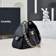 Borsa hobo piccola Chanel 25 AS5631 Nero