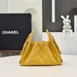 Borsa hobo piccola Chanel 25 AS5631 scamosciata giallo