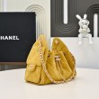 Borsa hobo piccola Chanel 25 AS5631 scamosciata giallo