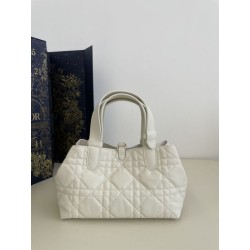 Borsa Tote Dior Toujours mini in Macrocannage bianco