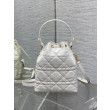Dior piccola borsa a secchiello Dior Caro Latte Macrocannage Bianco Dior piccola borsa a secchiello Dior Caro Latte Macrocannage Bianco
