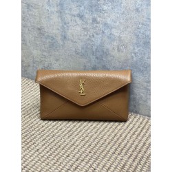 Pochette grande YSL Saint Laurent Cassandre Marrone