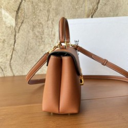Replica qualità specchio Borsa  1:1 Celine Teen Nino con manico superiore in pelle di vitello liscia Marrone