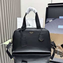 Replica qualità specchio Perfetta a mano grande Prada 1BB148 nera