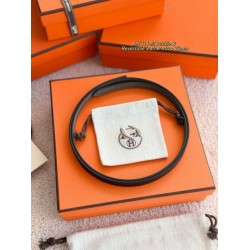 Pari all'originale replica cintura Hermes Donna My H e reversibile Hermès sur Mer 13 mm Pari all'originale replica cintura Hermes Donna My H e reversibile Hermès sur Mer 13 mm