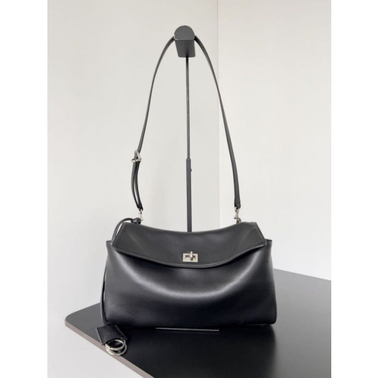 Imitazioni borse griffate a tracolla Balenciaga Rodeo Medium nera argento Imitazioni borse griffate a tracolla Balenciaga Rodeo Medium nera argento