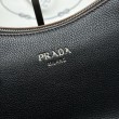 Borsa a tracolla/hobo grande Prada Aimèe Classic nera